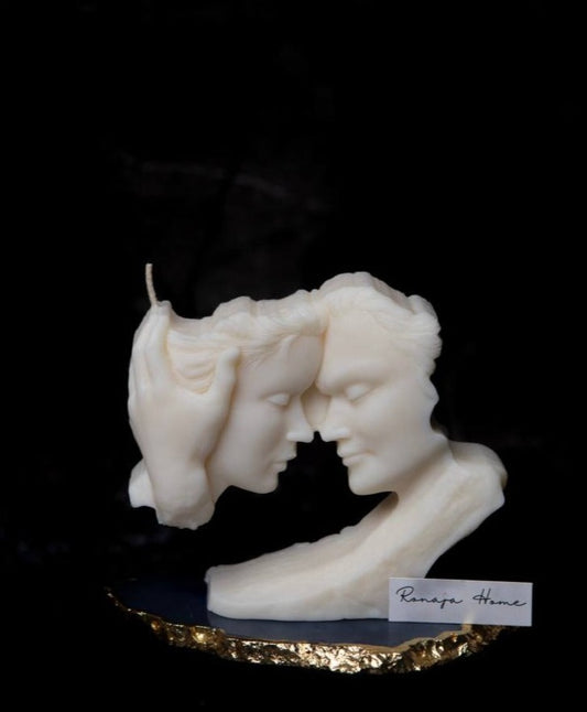 Couple in Love Statue Candle